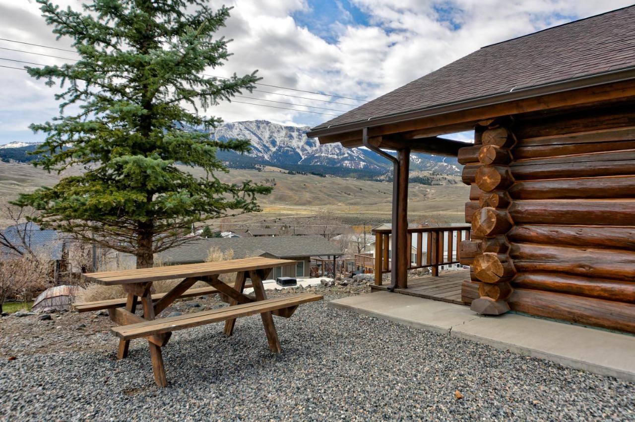 Roosevelt Hotel - Yellowstone Gardiner Buitenkant foto